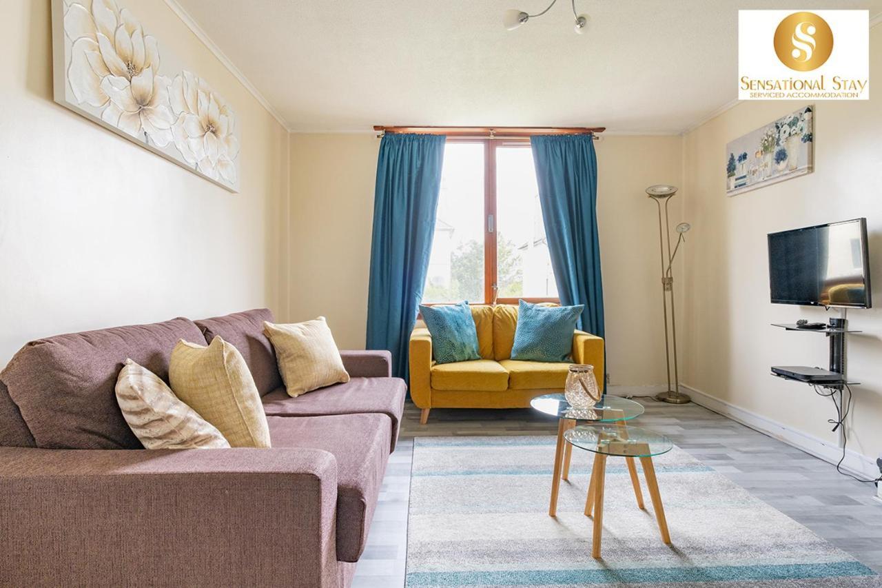 Sensational Stay Short Lets & Serviced Accommodation 2 Bedroom Apartment Aberdeen, Middlefield Place Exterior foto