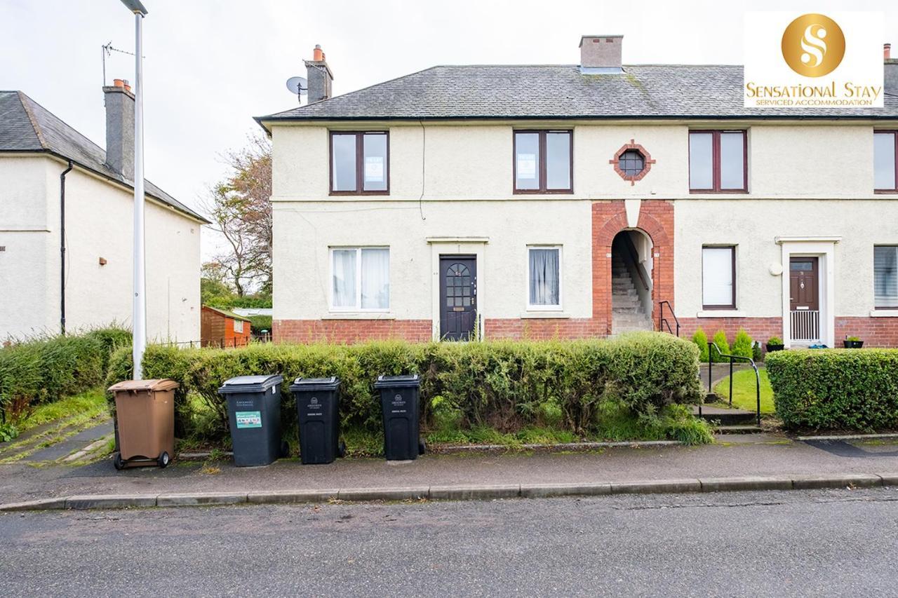 Sensational Stay Short Lets & Serviced Accommodation 2 Bedroom Apartment Aberdeen, Middlefield Place Exterior foto